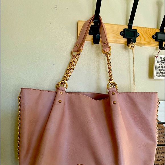 bebe  soft  pink purse Medium size - Picture 10 of 11